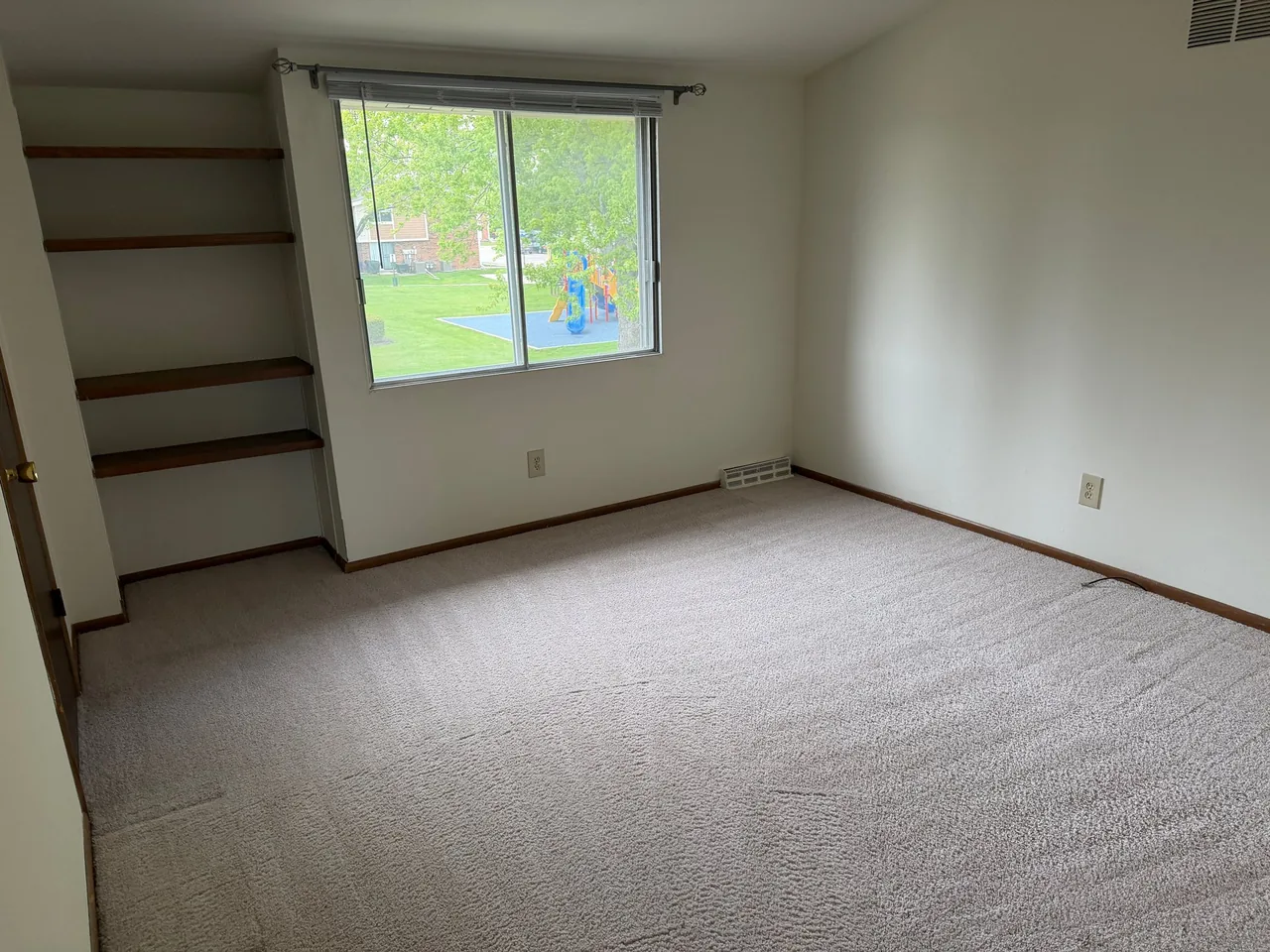 Recent Star Pro residential clean: bedroom vacuumed, dusted, and reset